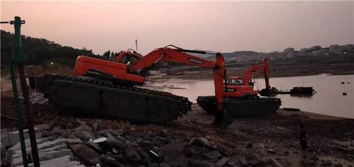 民強(qiáng)水陸兩用挖掘機(jī)出租 洪湖市大沙優(yōu)質(zhì)推薦商家，助力高效施工